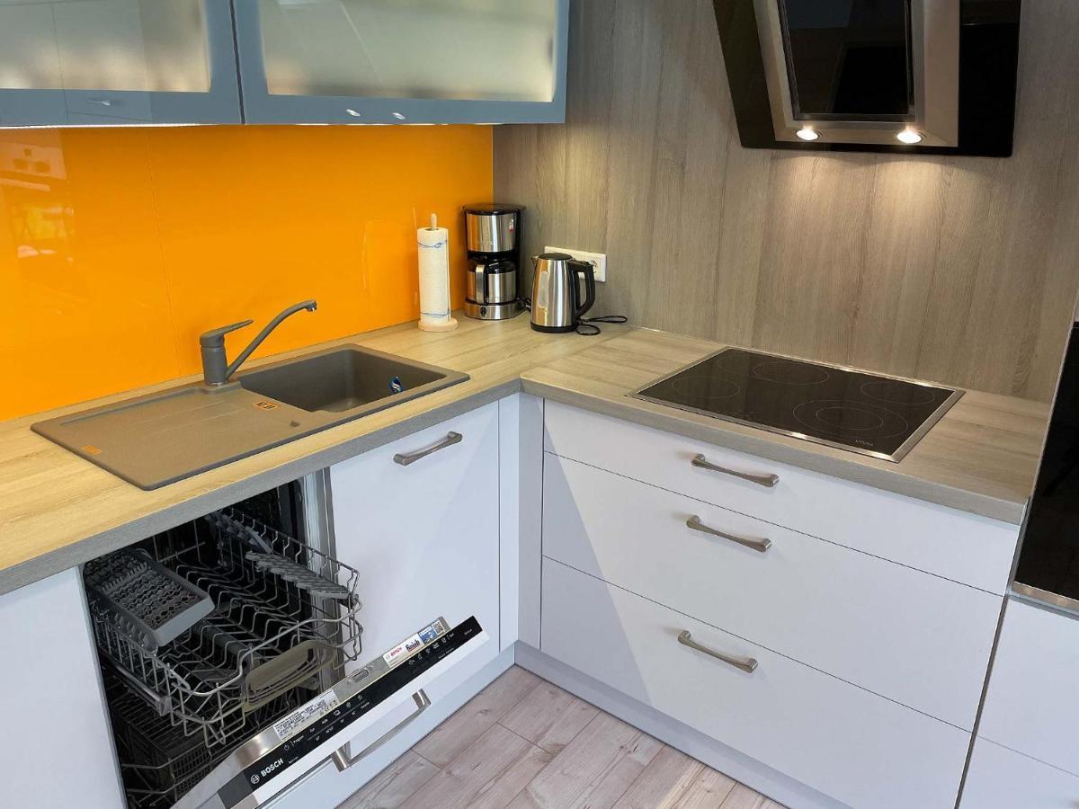 Marions Apartments Greetsiel Dış mekan fotoğraf